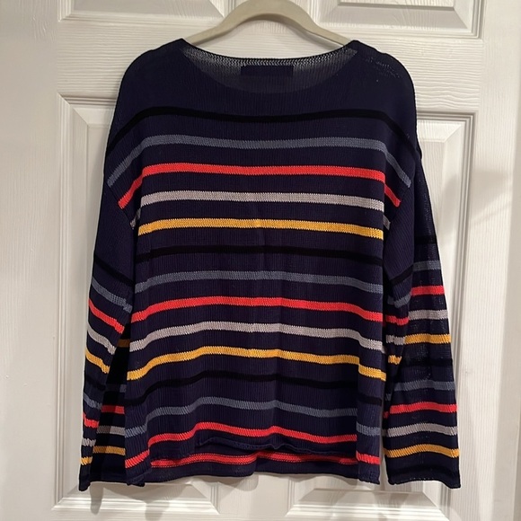 Zesica brand size L pullover sweater - Picture 5 of 5